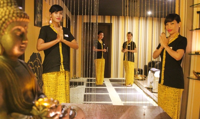 Stashdeal Banjara Hills Get 58 Off On Full Body Aroma Freshening Massage At Viva Spa